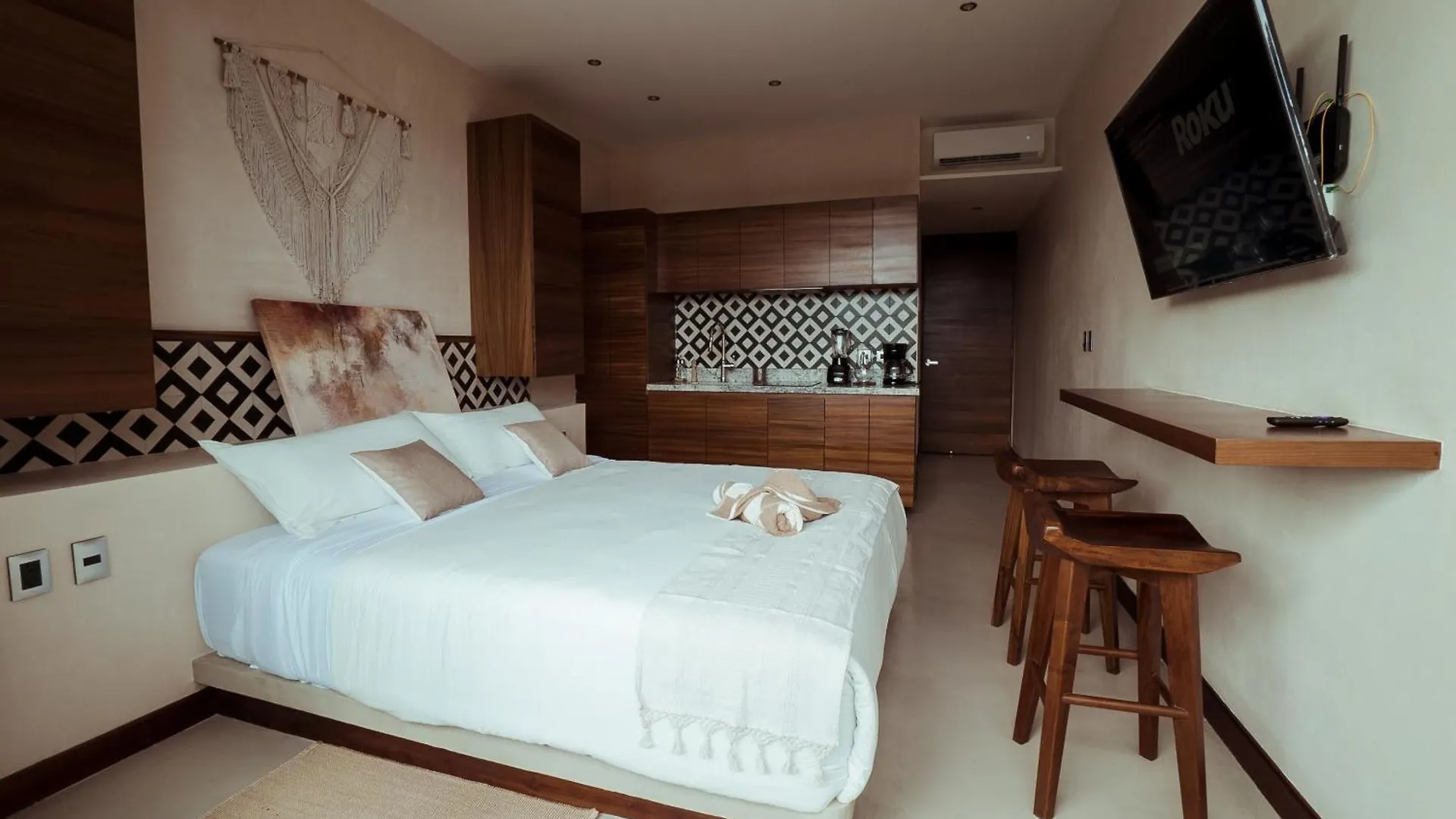 Aparthotel Solemn Cabanas Villasenor Tulum Mexico
